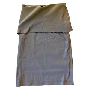 Prada real pull on skirt. Can roll up